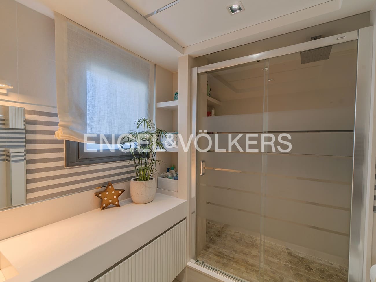 Chalet de 5 habitaciones en Alicante / Alacant ciudad en venta con piscina garaje - 1.650.000 € (Ref: 9626486)