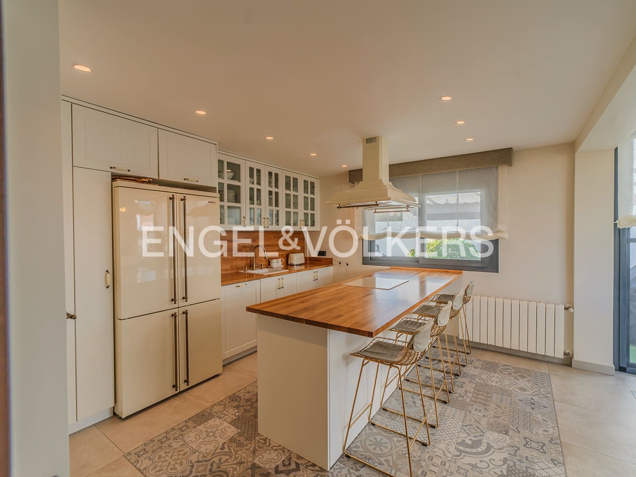 Chalet de 5 habitaciones en Alicante / Alacant ciudad en venta con piscina garaje - 1.650.000 € (Ref: 9626486)