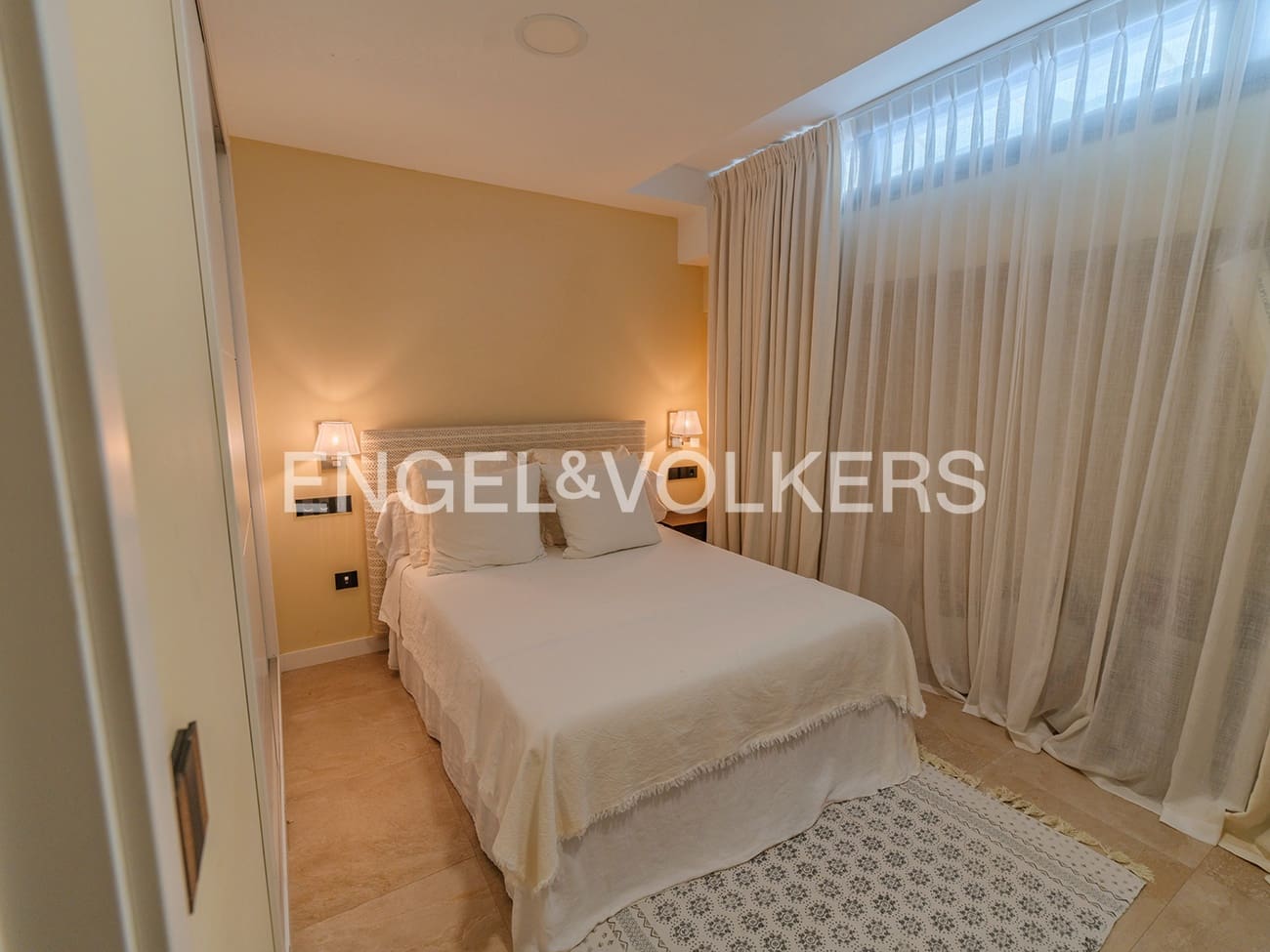 Chalet de 5 habitaciones en Alicante / Alacant ciudad en venta con piscina garaje - 1.650.000 € (Ref: 9626486)