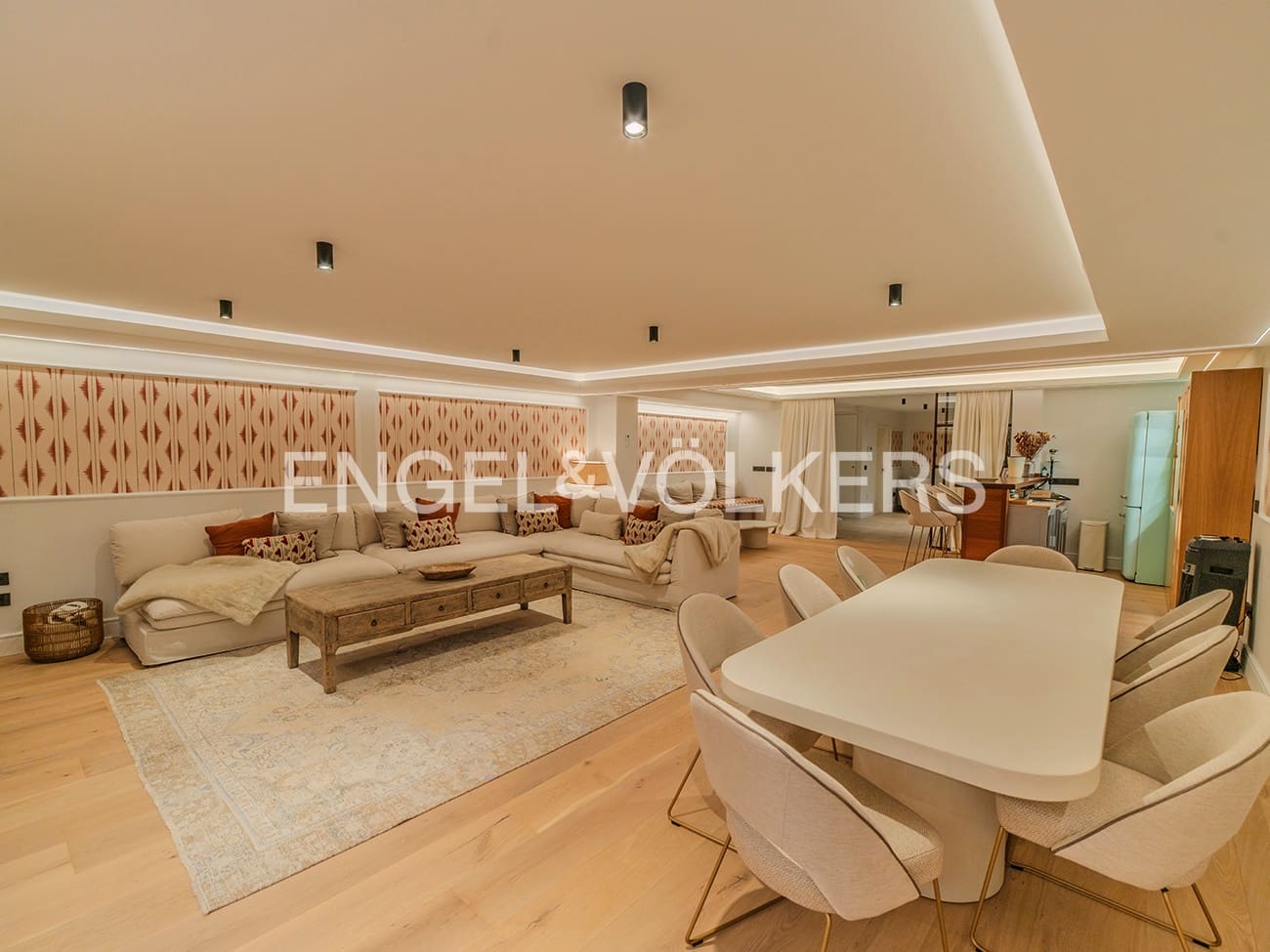 Chalet de 5 habitaciones en Alicante / Alacant ciudad en venta con piscina garaje - 1.650.000 € (Ref: 9626486)