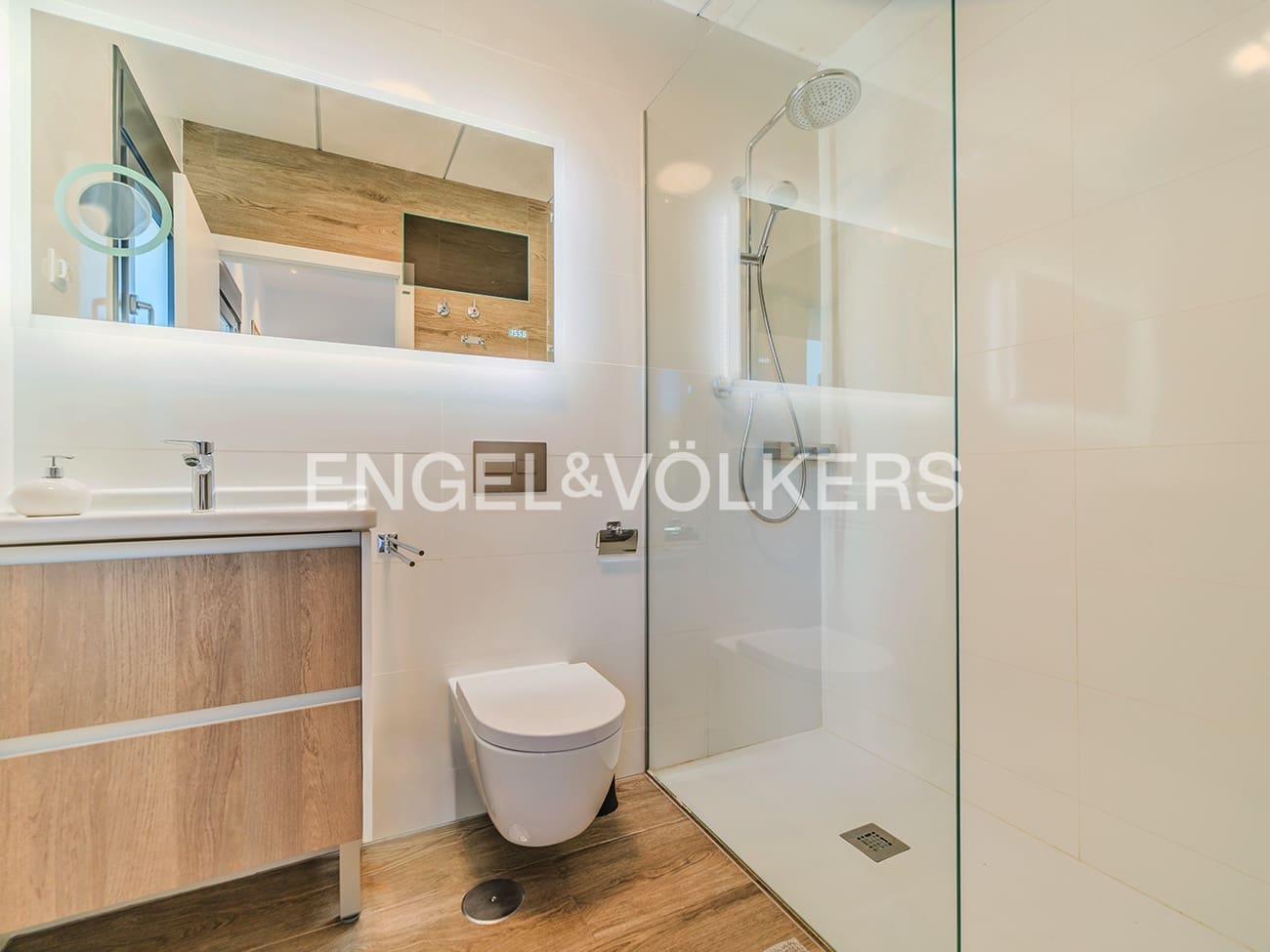 4 sovrum Villa till salu i Alicante stad med pool garage - 1 249 000 € (Ref: 9626652)