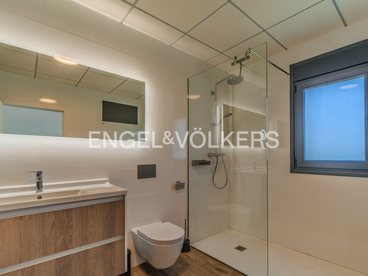 4 sovrum Villa till salu i Alicante stad med pool garage - 1 249 000 € (Ref: 9626652)