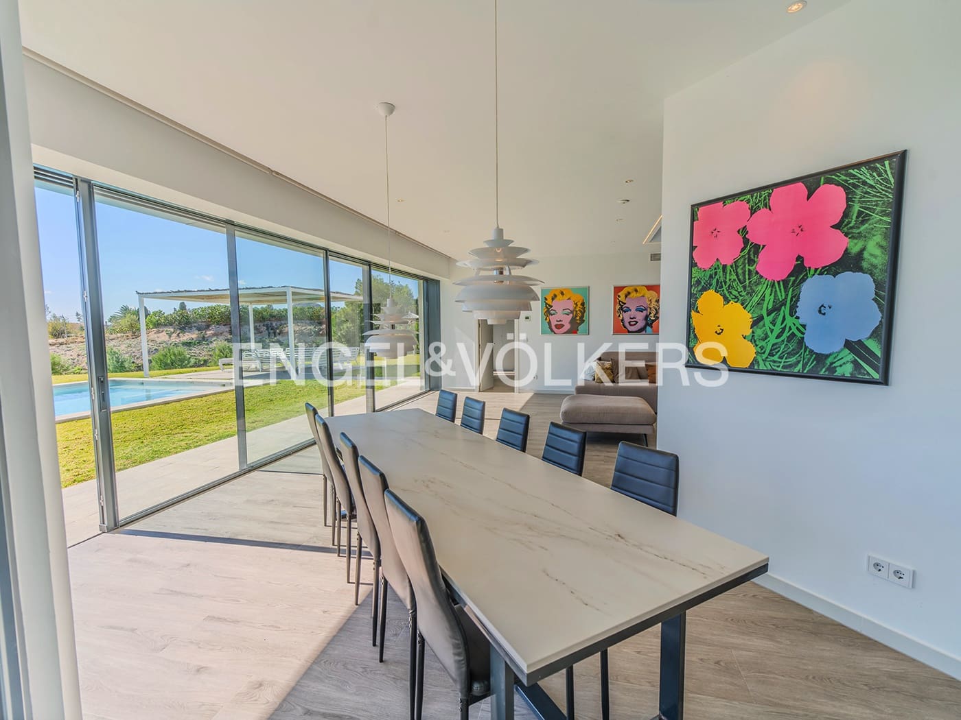 4 sovrum Villa till salu i Alicante stad med pool garage - 1 249 000 € (Ref: 9626652)