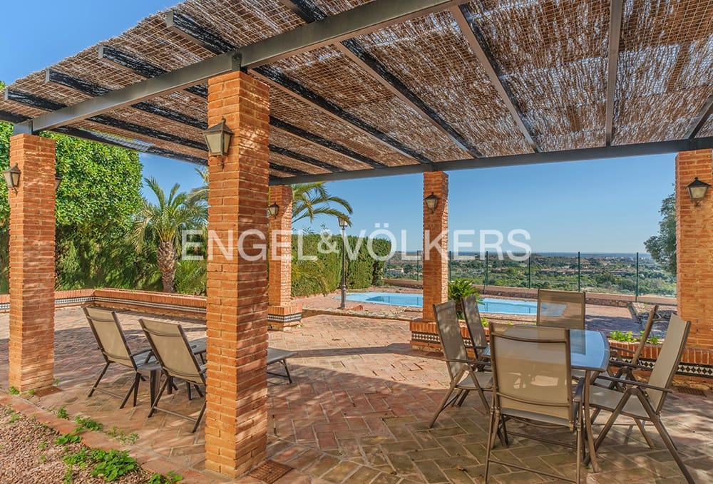 6 chambre Villa/Maison à vendre à Muchamiel / Mutxamel avec piscine garage - 850 000 € (Ref: 9628261)