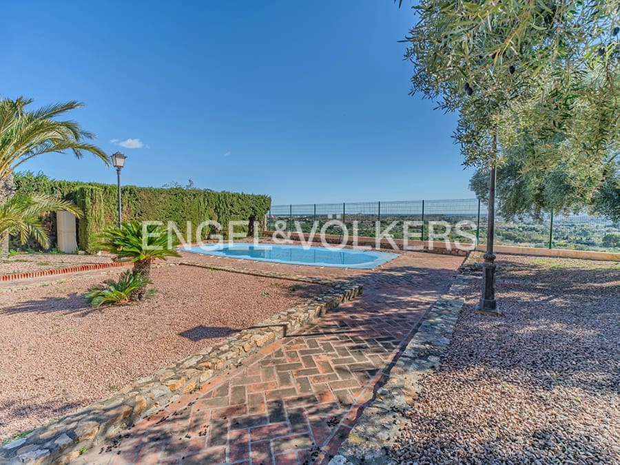 6 chambre Villa/Maison à vendre à Muchamiel / Mutxamel avec piscine garage - 850 000 € (Ref: 9628261)