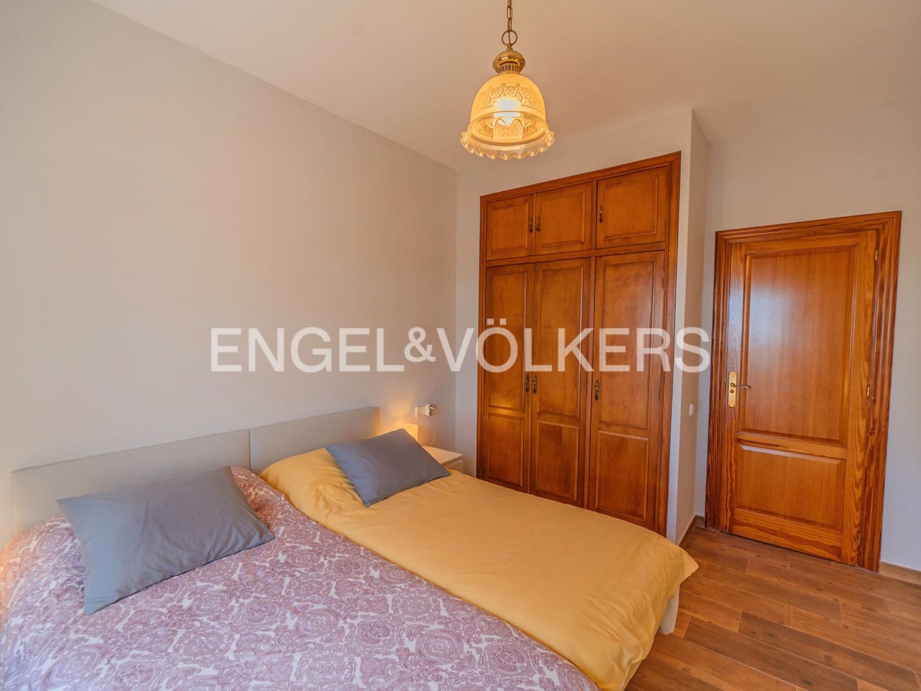 6 chambre Villa/Maison à vendre à Muchamiel / Mutxamel avec piscine garage - 850 000 € (Ref: 9628261)