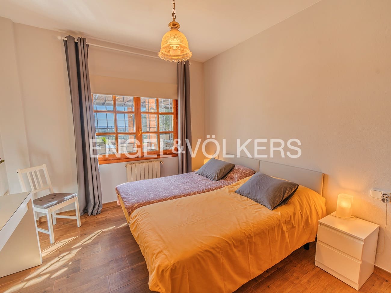 6 chambre Villa/Maison à vendre à Muchamiel / Mutxamel avec piscine garage - 850 000 € (Ref: 9628261)