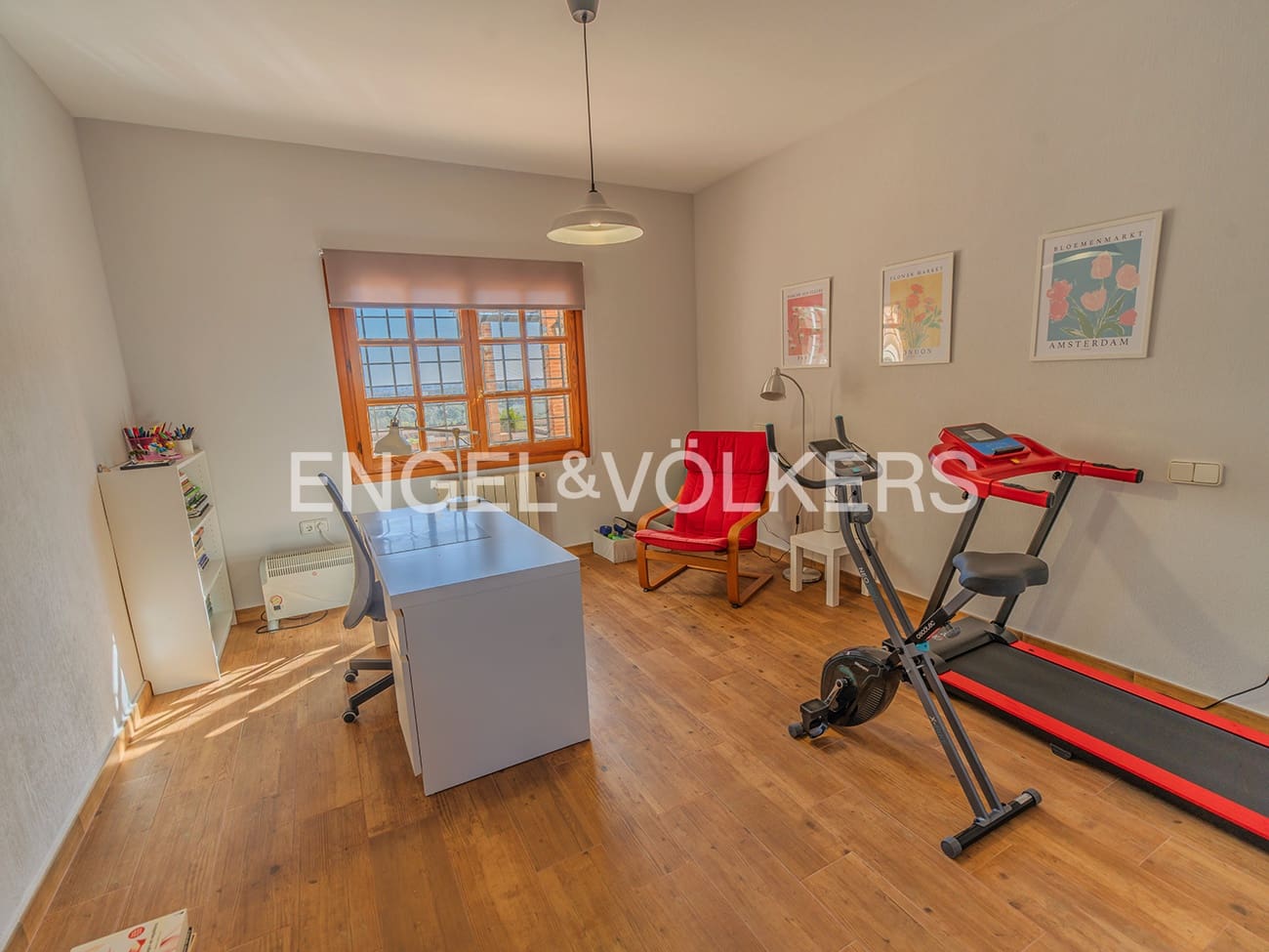 6 chambre Villa/Maison à vendre à Muchamiel / Mutxamel avec piscine garage - 850 000 € (Ref: 9628261)