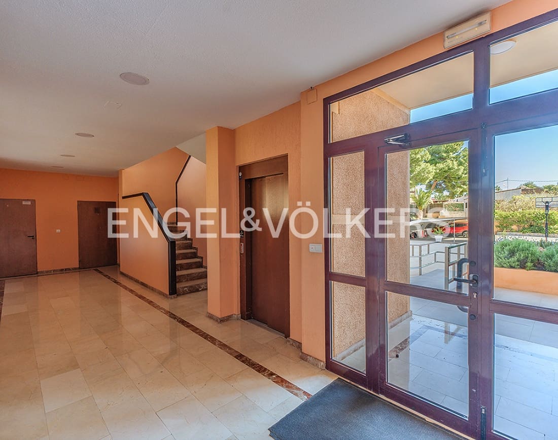 2 sypialnia Apartament na sprzedaż w Miasto Alicante / Alacant z basenem garażem - 370 000 € (Ref: 9628334)