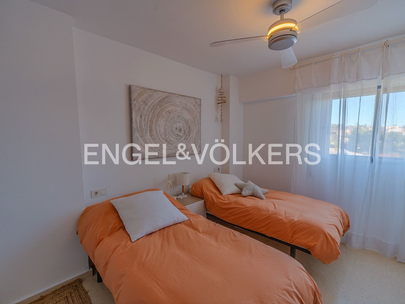 2 sypialnia Apartament na sprzedaż w Miasto Alicante / Alacant z basenem garażem - 370 000 € (Ref: 9628334)