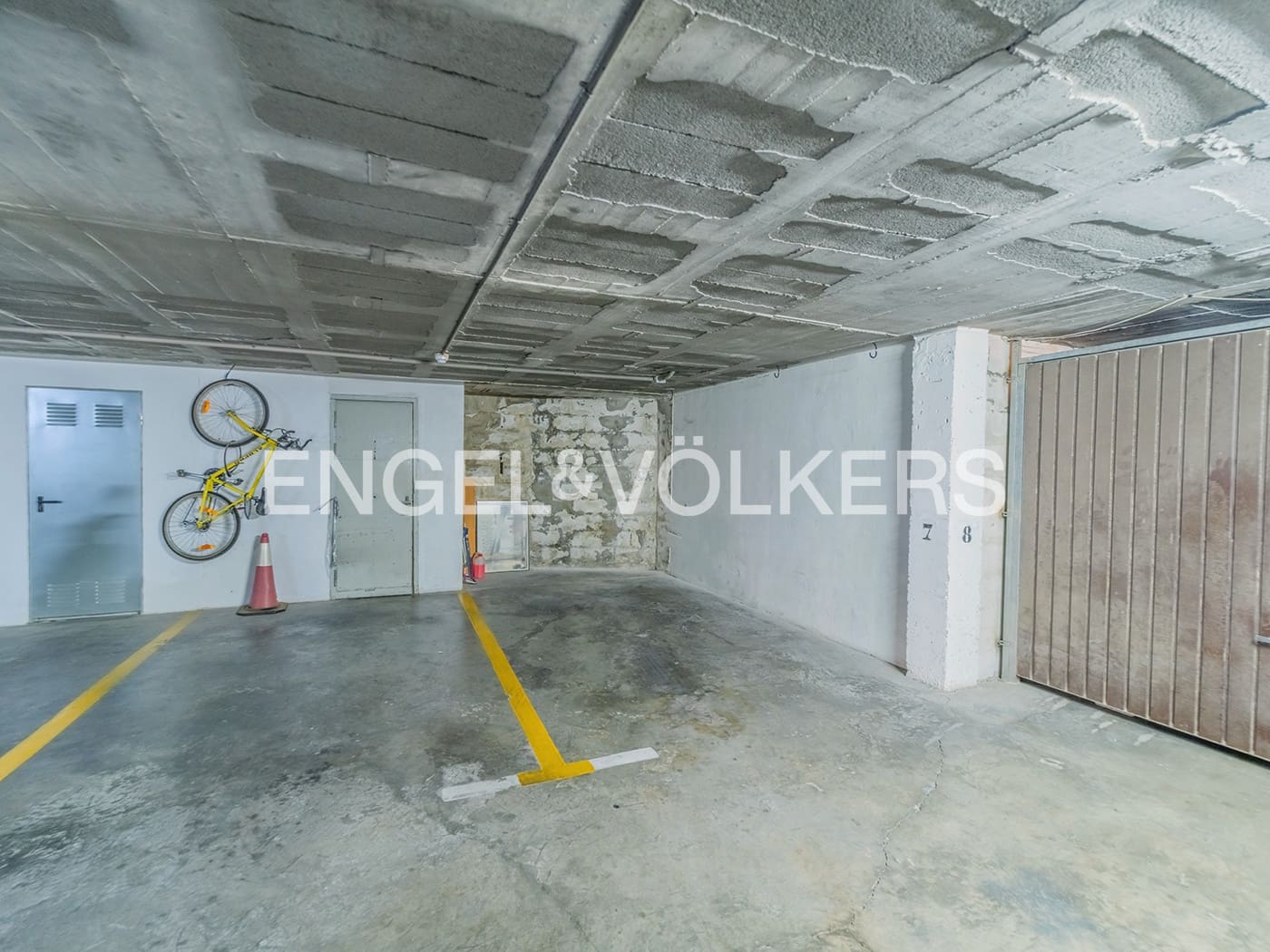 2 sypialnia Apartament na sprzedaż w Miasto Alicante / Alacant z basenem garażem - 370 000 € (Ref: 9628334)