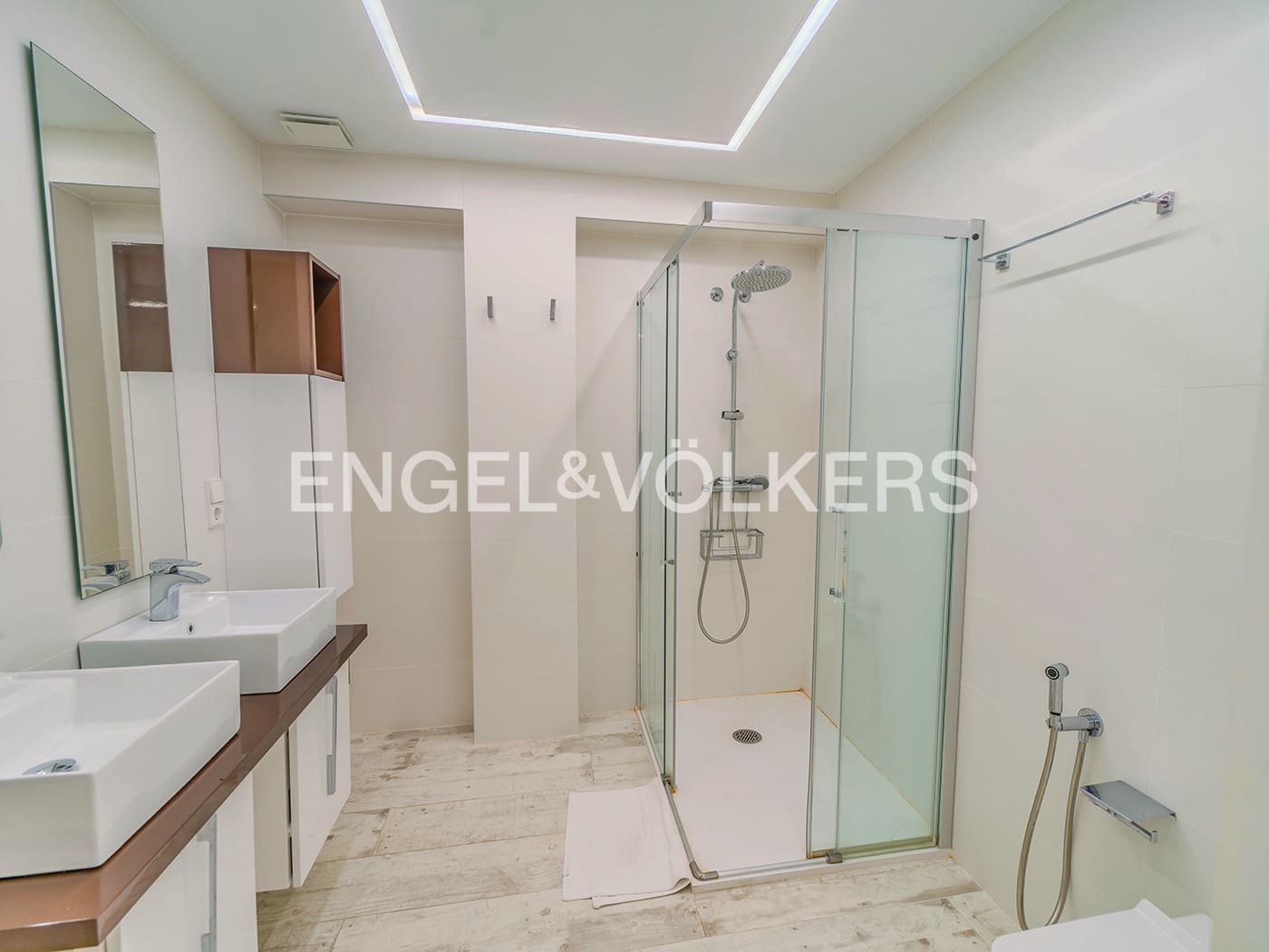 Ático de 3 habitaciones en Alicante / Alacant ciudad en venta - 1.600.000 € (Ref: 9628347)