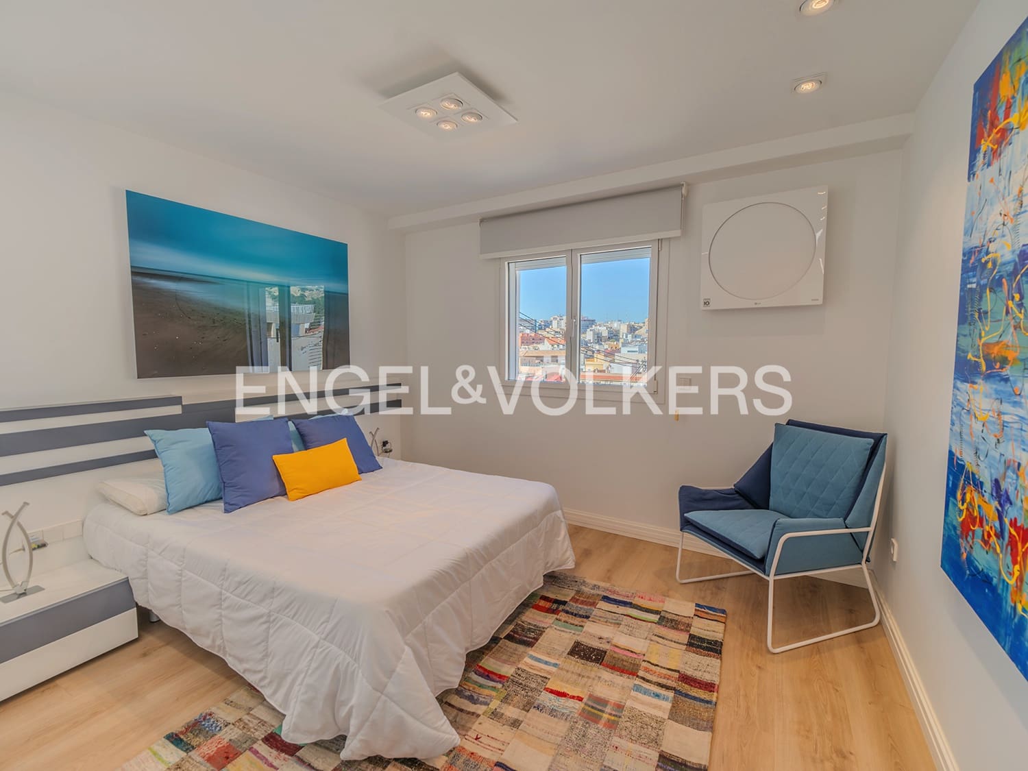 Ático de 3 habitaciones en Alicante / Alacant ciudad en venta - 1.600.000 € (Ref: 9628347)