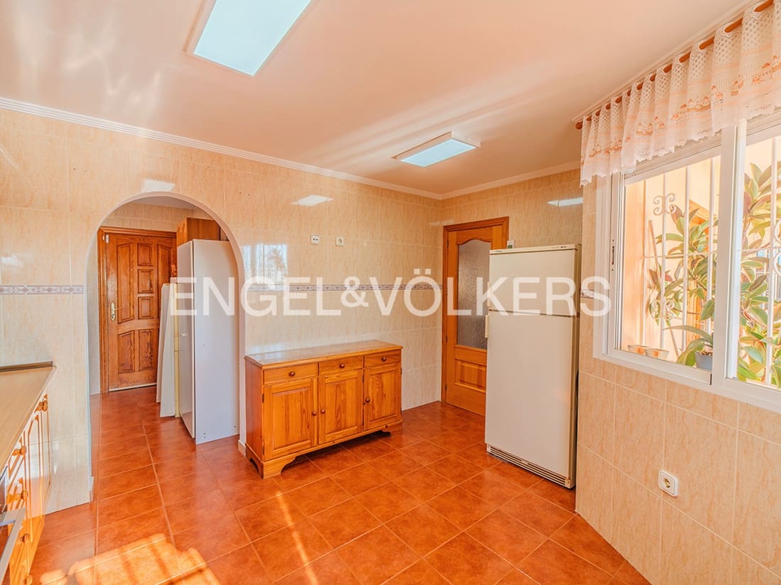 3 sovrum Villa till salu i Muchamiel / Mutxamel med pool - 449 000 € (Ref: 9628411)