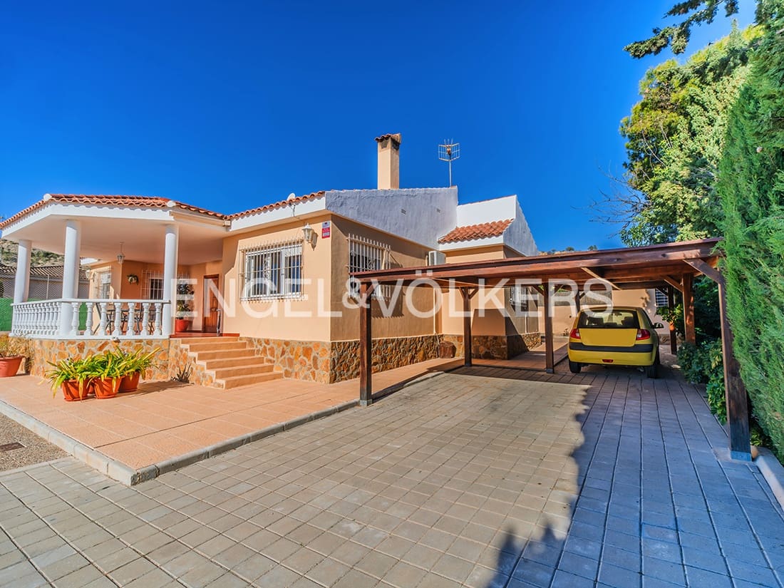 3 sovrum Villa till salu i Muchamiel / Mutxamel med pool - 449 000 € (Ref: 9628411)