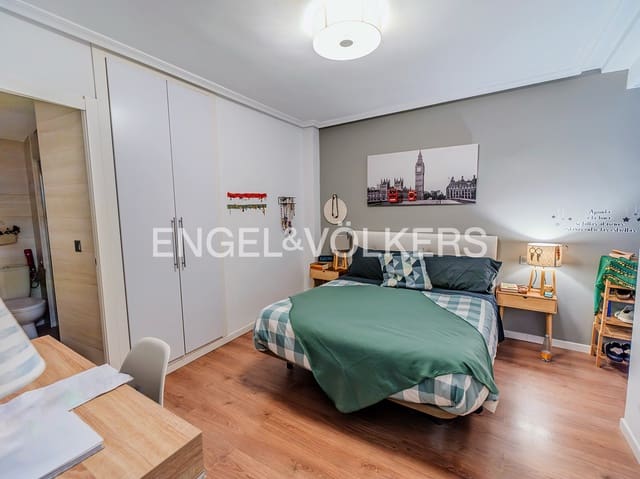 3 chambre Appartement à vendre à Barrio del Centro, Alicante ville - 370 000 € (Ref: 9629214)