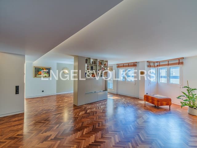 3 Zimmer Apartment zu verkaufen in Ensanche - Diputacion, Alicante / Alacant Stadt mit Garage - 795.000 € (Ref: 9677909)