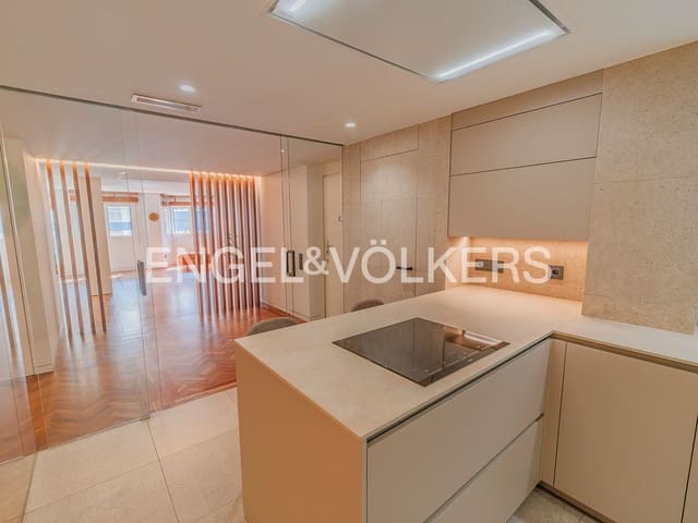 3 Zimmer Apartment zu verkaufen in Ensanche - Diputacion, Alicante / Alacant Stadt mit Garage - 795.000 € (Ref: 9677909)