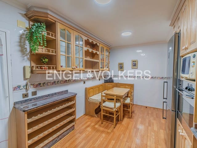 4 chambre Appartement à vendre à Ensanche - Diputacion, Alicante ville - 560 000 € (Ref: 9678145)