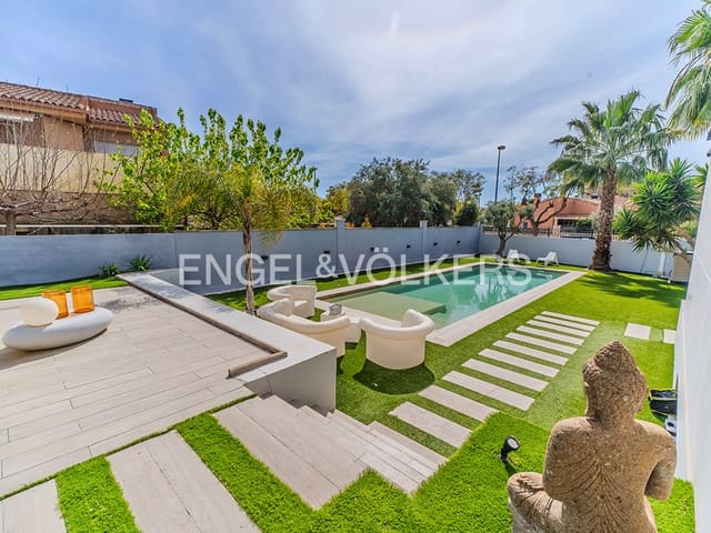 7 soveværelse Villa til salg i Muchamiel / Mutxamel med swimmingpool garage - € 1.100.000 (Ref: 9679187)