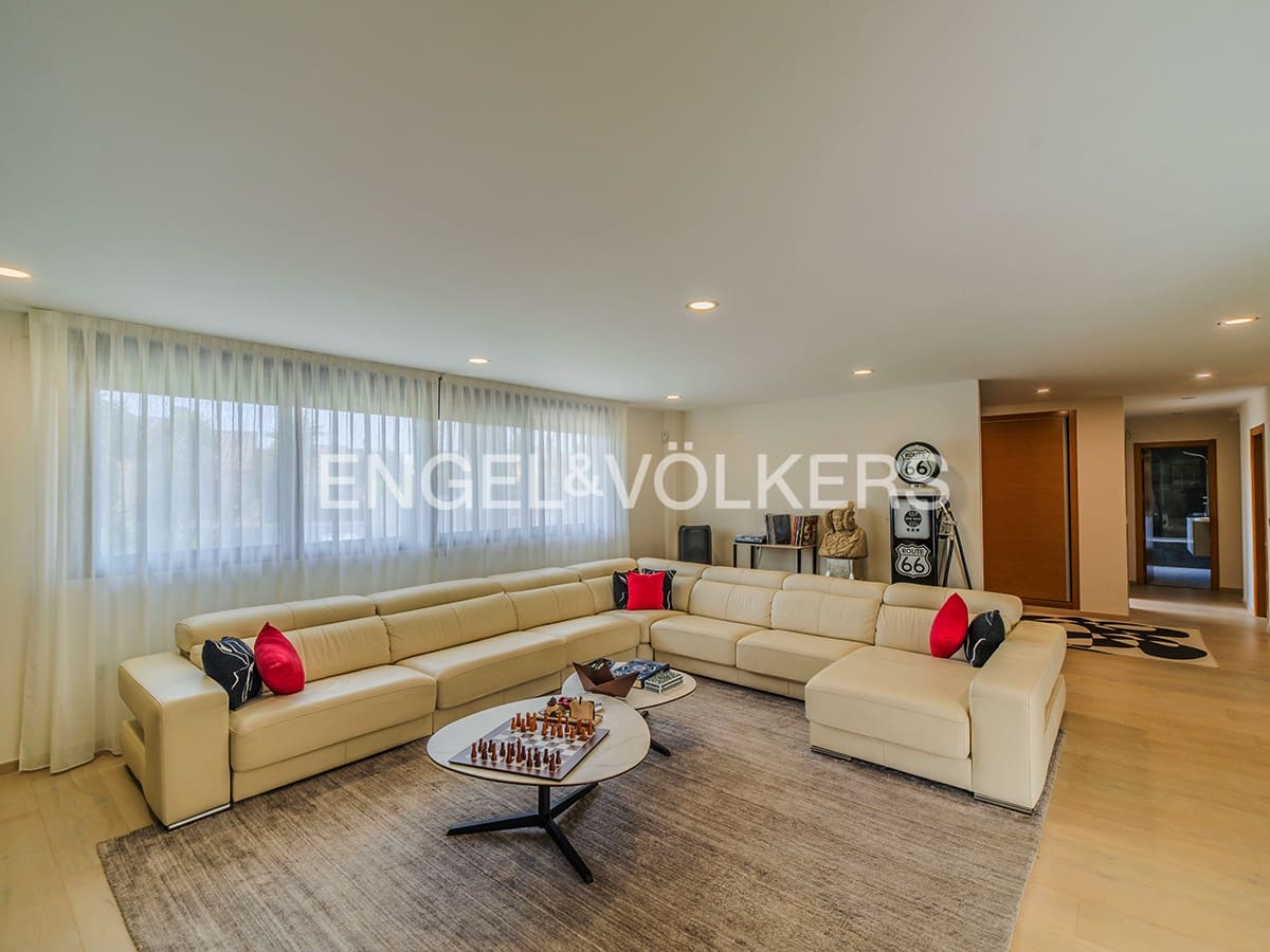 7 bedroom Villa for sale in Muchamiel / Mutxamel with pool garage - € 1,100,000 (Ref: 9679187)