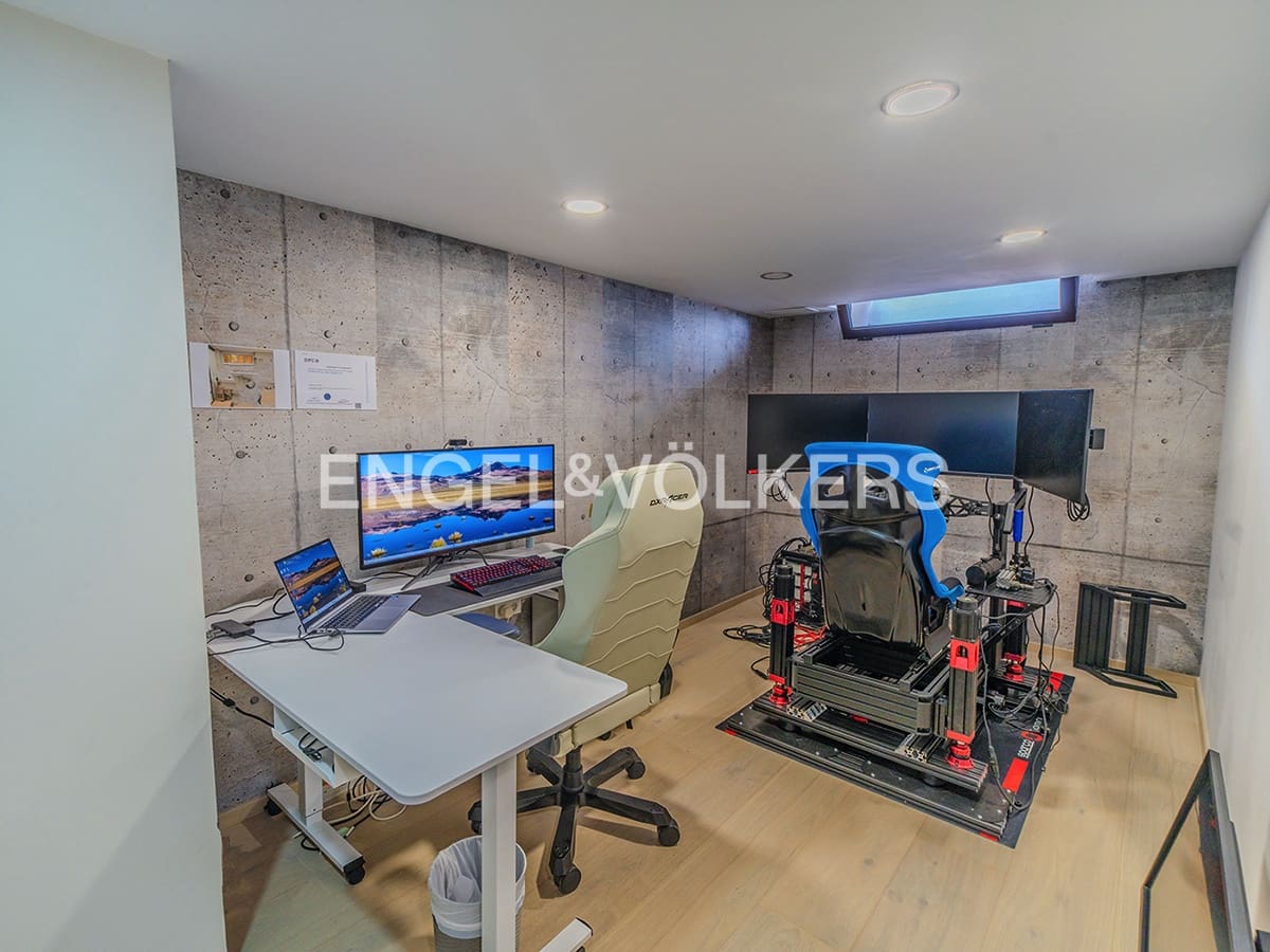 7 bedroom Villa for sale in Muchamiel / Mutxamel with pool garage - € 1,100,000 (Ref: 9679187)