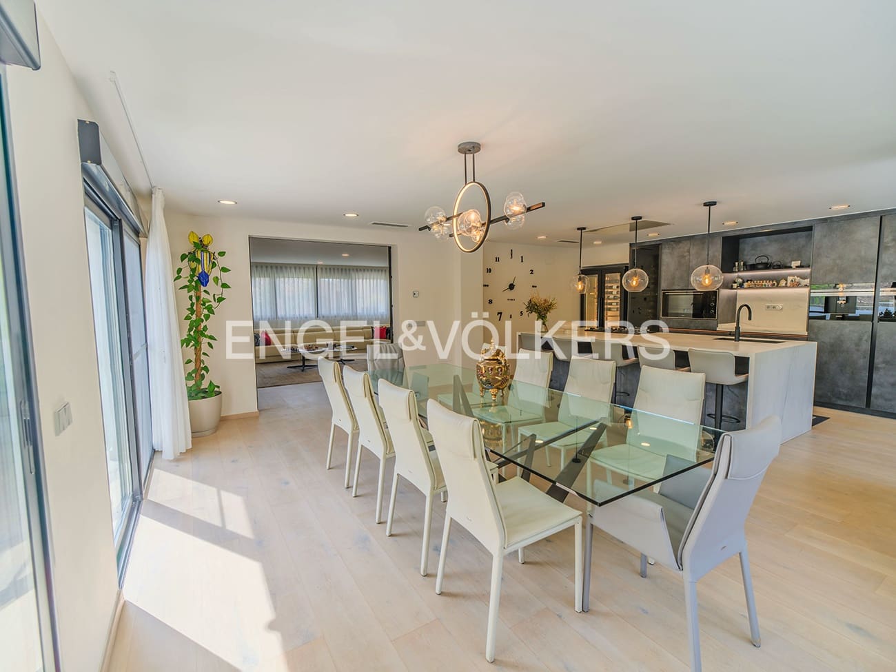 7 bedroom Villa for sale in Muchamiel / Mutxamel with pool garage - € 1,100,000 (Ref: 9679187)