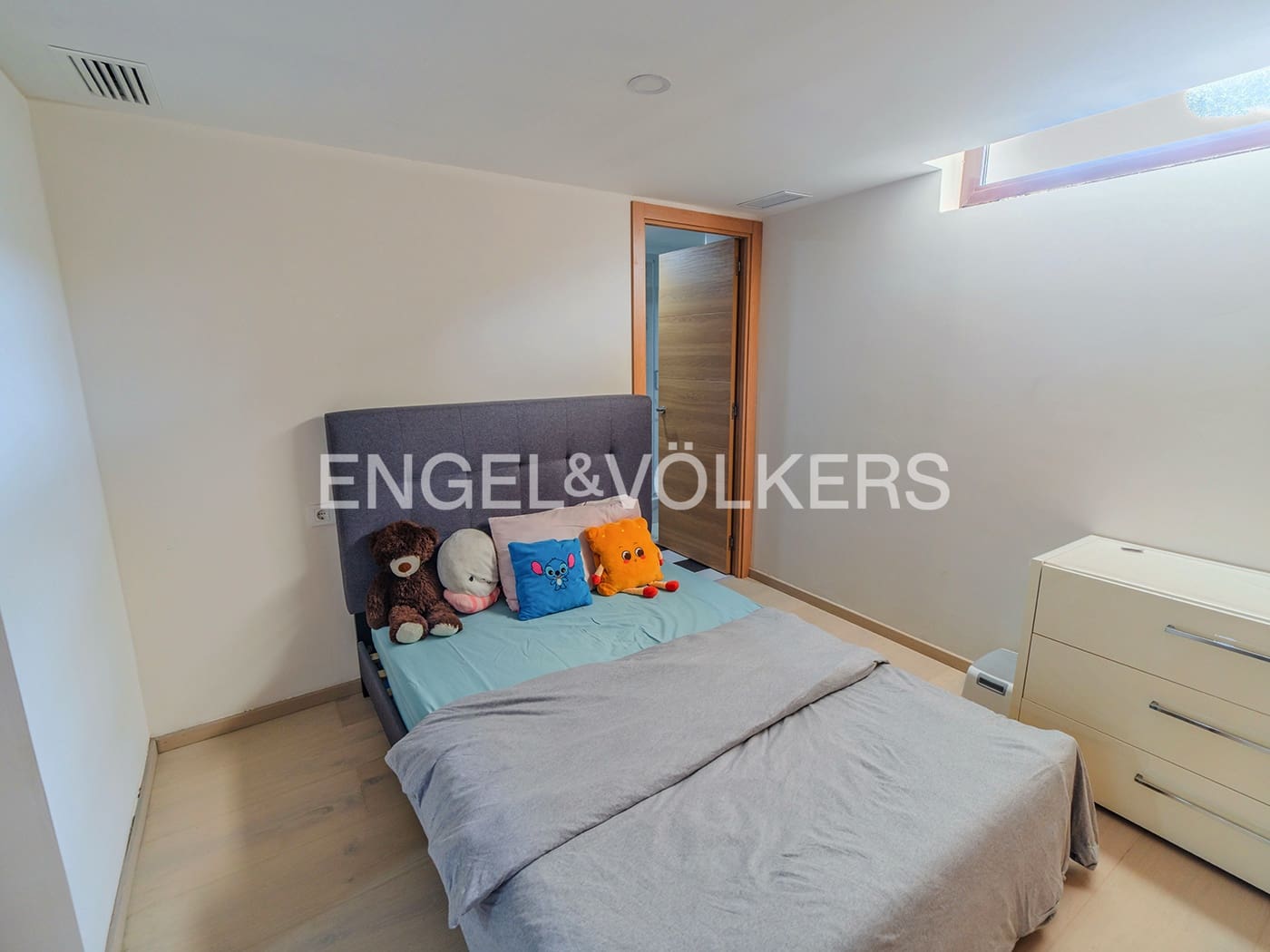 7 bedroom Villa for sale in Muchamiel / Mutxamel with pool garage - € 1,100,000 (Ref: 9679187)