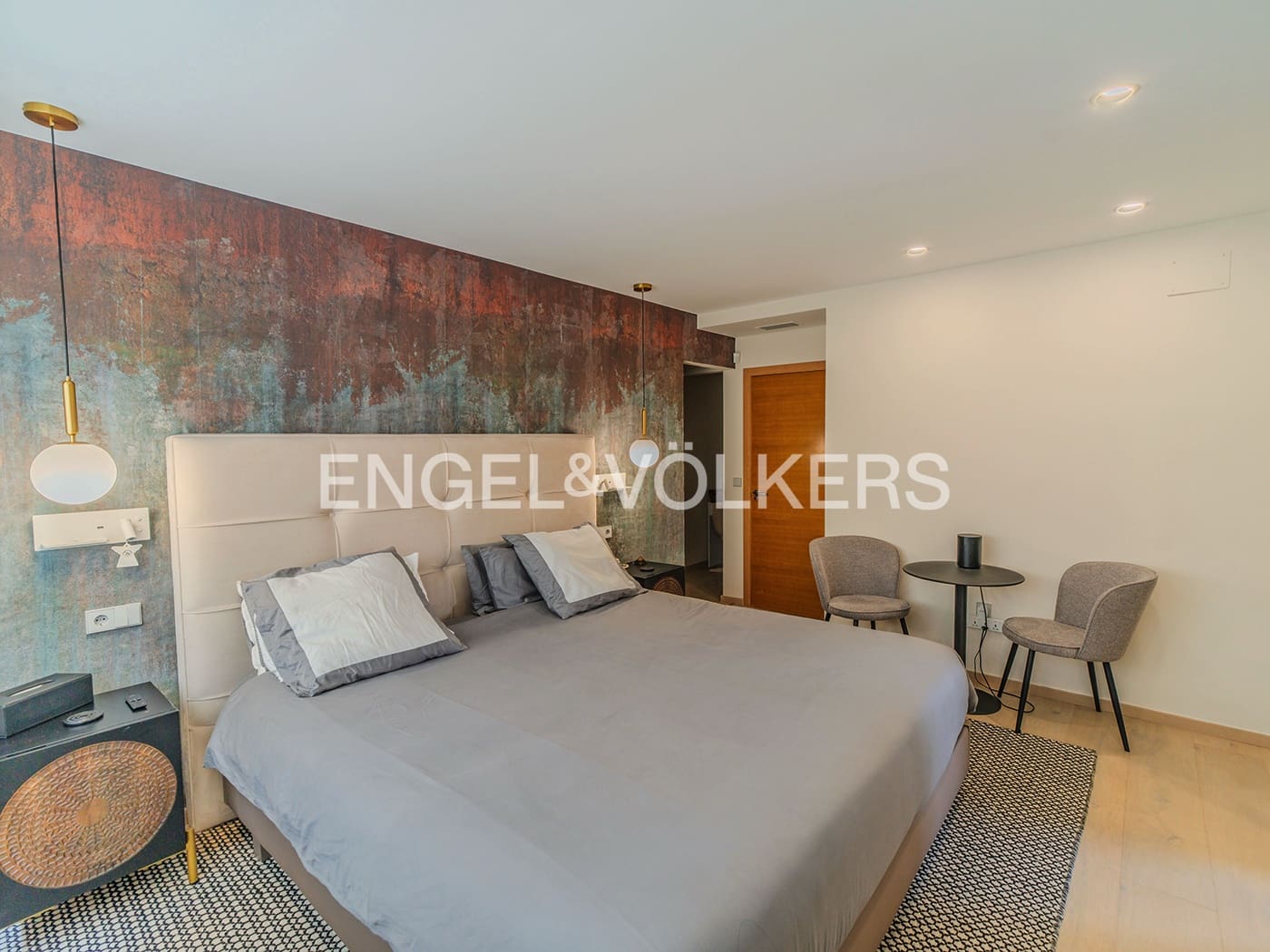 7 bedroom Villa for sale in Muchamiel / Mutxamel with pool garage - € 1,100,000 (Ref: 9679187)