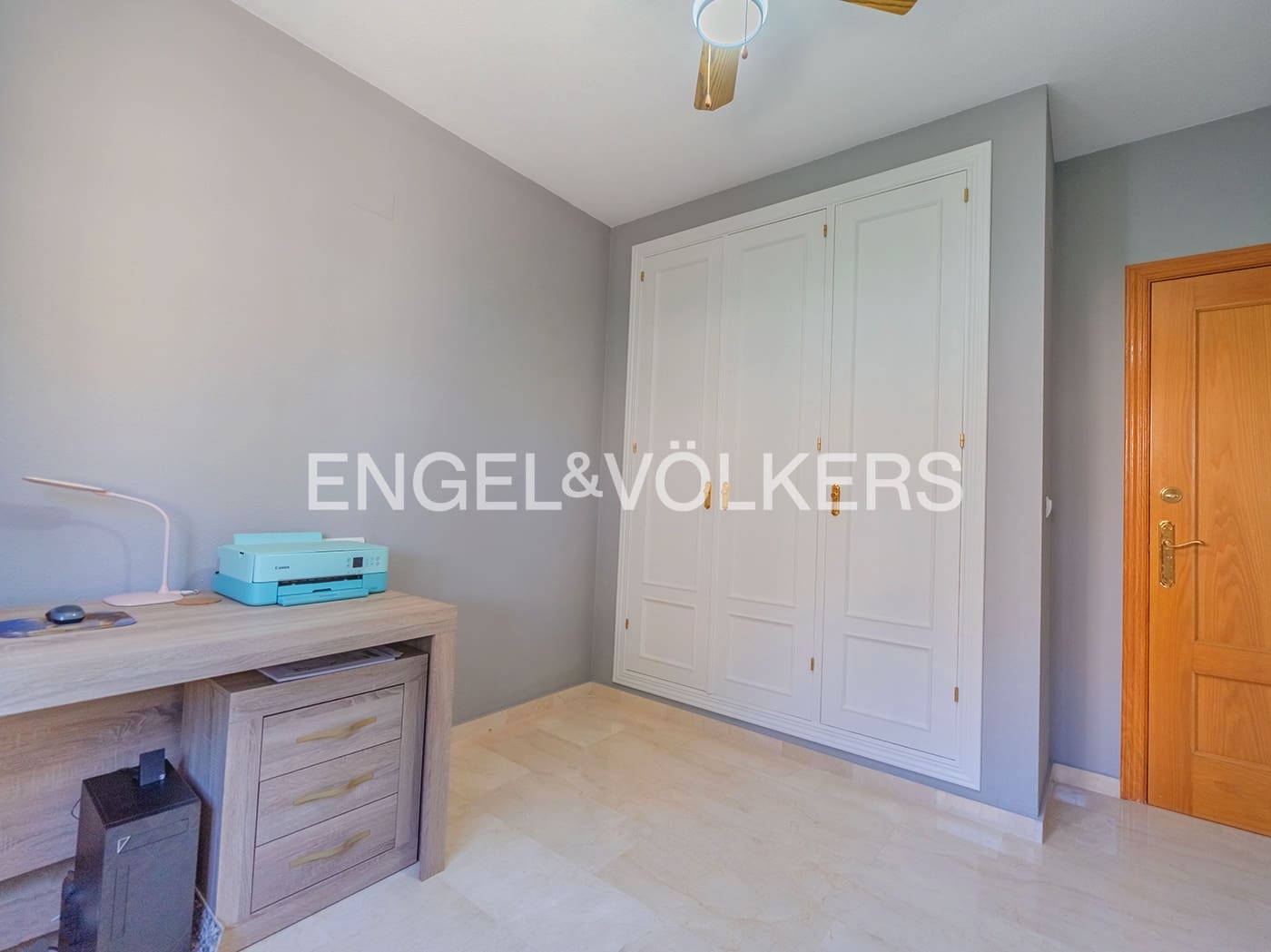 4 makuuhuone Huvila myytävänä paikassa Muchamiel / Mutxamel mukana uima-altaan 
autotalli - 599 000 € (Ref: 9708045)