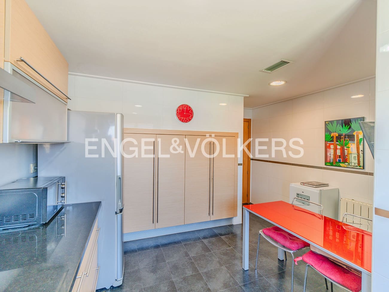 3 makuuhuone Kattohuoneisto myytävänä paikassa Alicante kaupunki mukana uima-altaan 
autotalli - 630 000 € (Ref: 9720364)