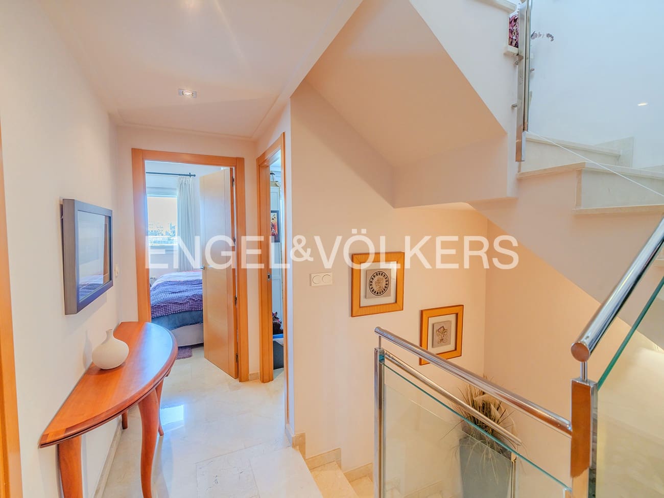 3 makuuhuone Kattohuoneisto myytävänä paikassa Alicante kaupunki mukana uima-altaan 
autotalli - 630 000 € (Ref: 9720364)