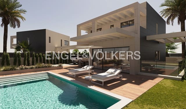 3 sovrum Villa till salu i Playa de Muchavista, El Campello med pool garage - 1 100 000 € (Ref: 9720411)