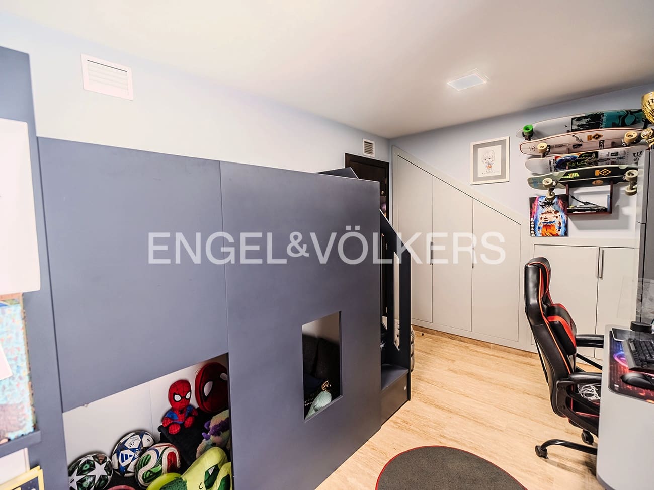 Ático de 5 habitaciones en Alicante / Alacant ciudad en venta con garaje - 1.800.000 € (Ref: 9720528)