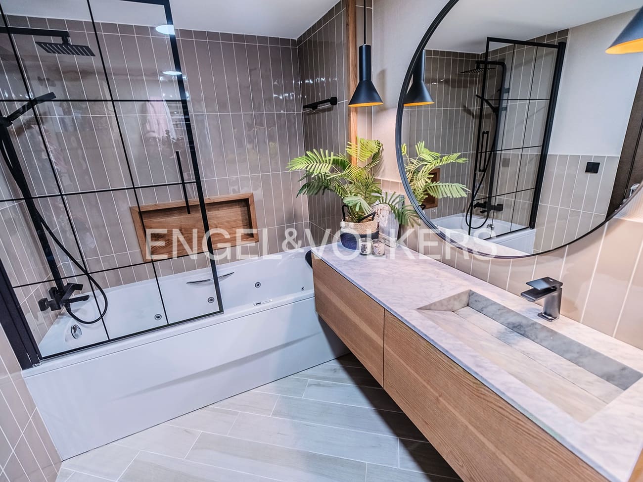 Ático de 5 habitaciones en Alicante / Alacant ciudad en venta con garaje - 1.800.000 € (Ref: 9720528)