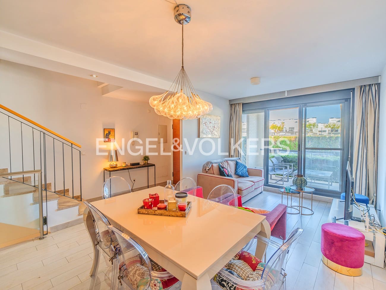 Bungalow for sale in Muchamiel / Mutxamel with pool garage - € 450,000 (Ref: 9733933)