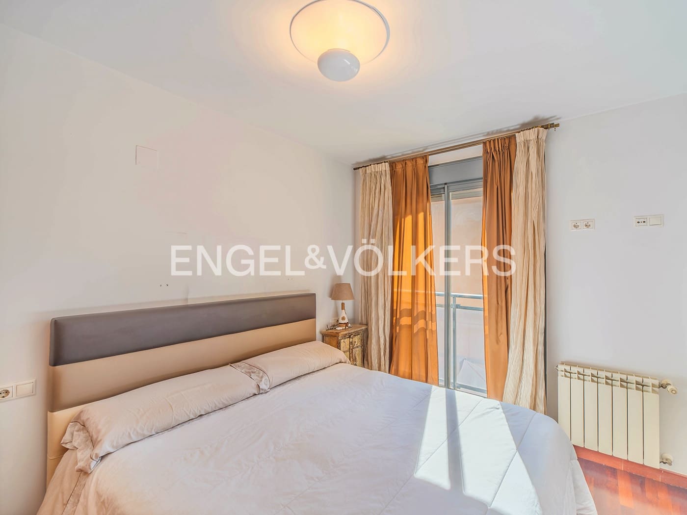 Bungalow for sale in Muchamiel / Mutxamel with pool garage - € 450,000 (Ref: 9733933)