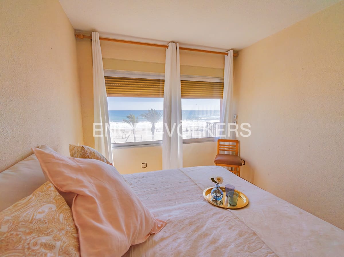 Apartamento de 4 habitaciones en Alicante / Alacant ciudad en venta - 775.000 € (Ref: 9736100)
