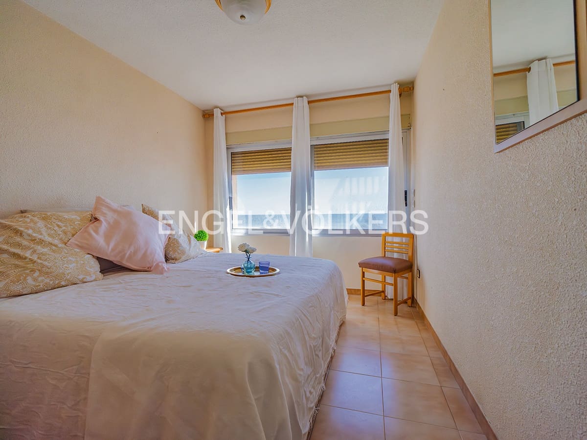 Apartamento de 4 habitaciones en Alicante / Alacant ciudad en venta - 775.000 € (Ref: 9736100)
