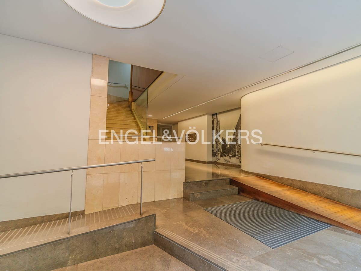 3 soveværelse Lejlighed til salg i Alicante by - € 1.290.000 (Ref: 9753729)