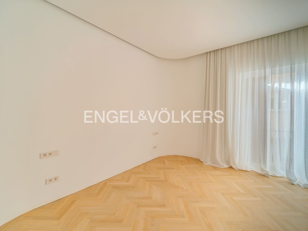 3 soveværelse Lejlighed til salg i Alicante by - € 1.290.000 (Ref: 9753729)