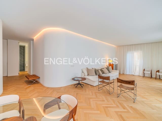 3 soveværelse Lejlighed til salg i Barrio del Centro, Alicante by - € 1.290.000 (Ref: 9753729)