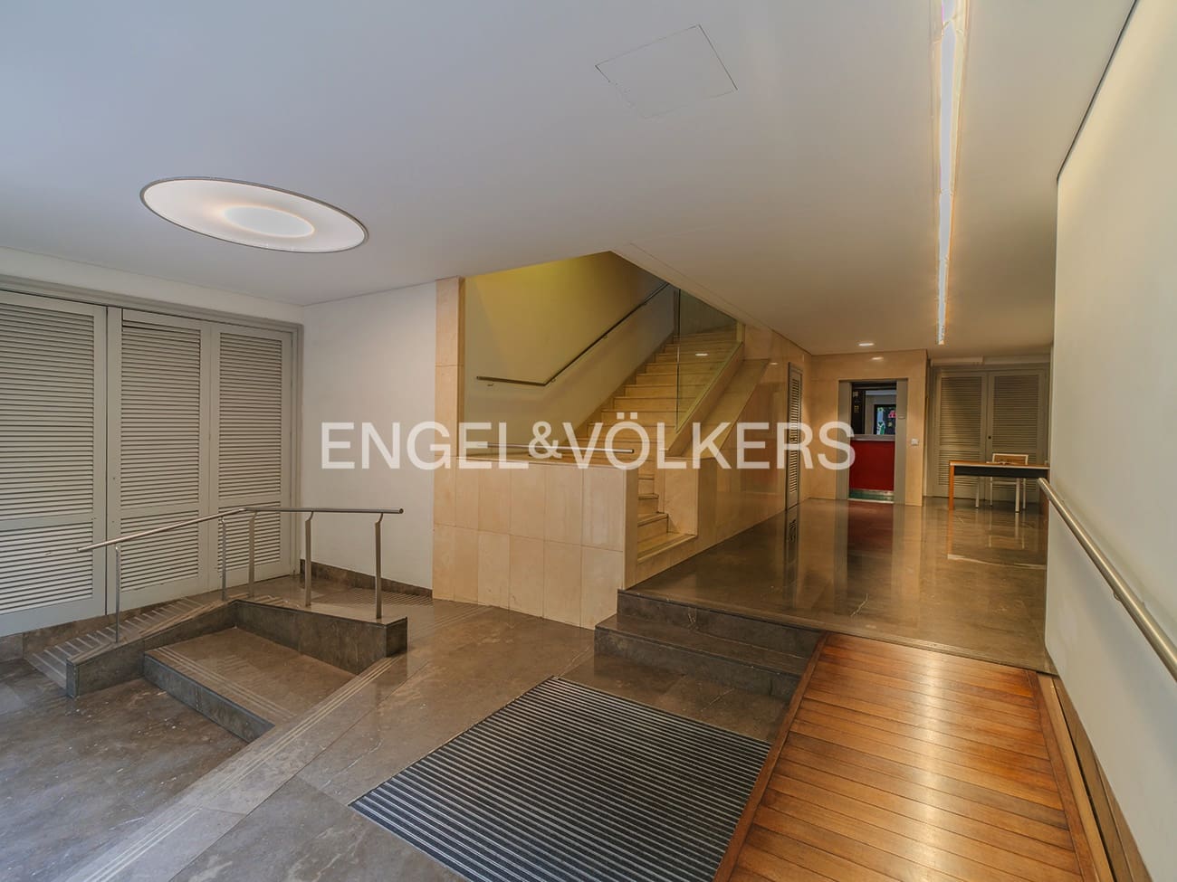 3 soveværelse Lejlighed til salg i Alicante by - € 1.290.000 (Ref: 9753729)