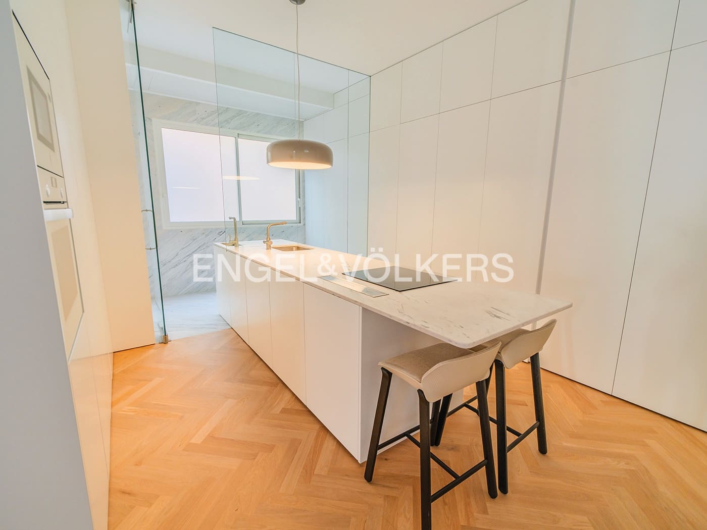 3 soveværelse Lejlighed til salg i Alicante by - € 1.290.000 (Ref: 9753729)