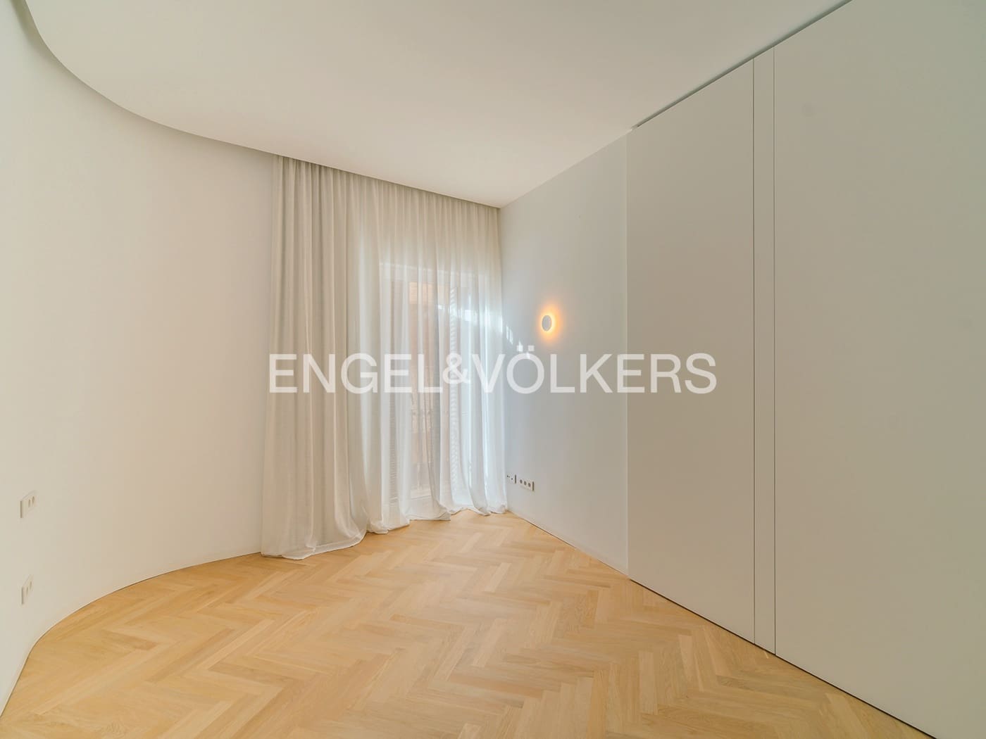 3 soveværelse Lejlighed til salg i Alicante by - € 1.290.000 (Ref: 9753729)