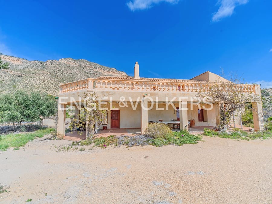 5 soverom Finca/Herregård til salgs i Jijona / Xixona med svømmebasseng garasje - € 460 000 (Ref: 9761465)