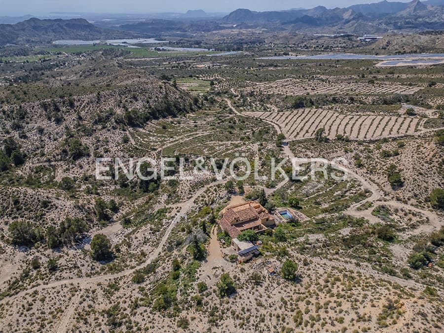 5 soverom Finca/Herregård til salgs i Jijona / Xixona med svømmebasseng garasje - € 460 000 (Ref: 9761465)