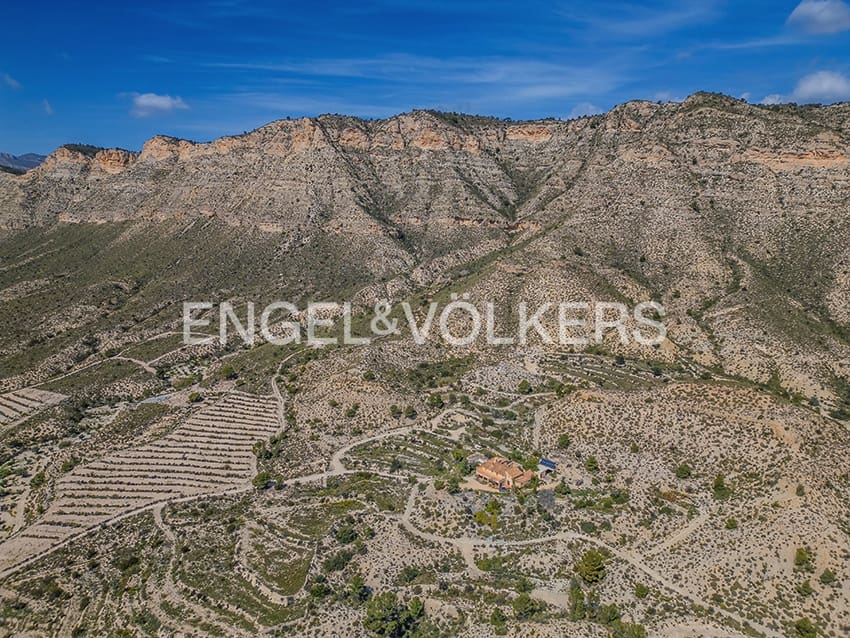 5 soverom Finca/Herregård til salgs i Jijona / Xixona med svømmebasseng garasje - € 460 000 (Ref: 9761465)