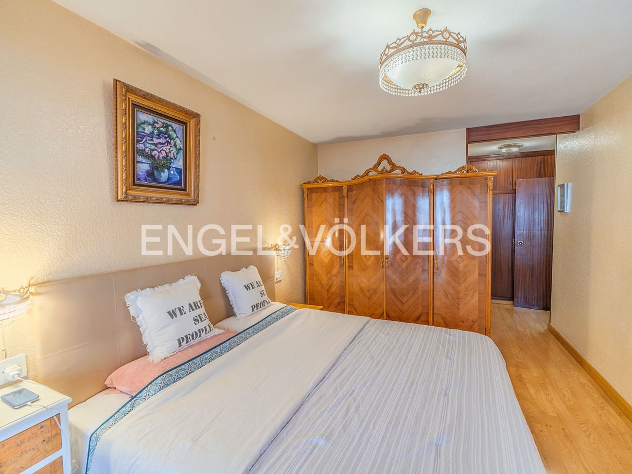 4 bedroom Apartment for sale in Alicante / Alacant city with garage - € 380,000 (Ref: 9765332)