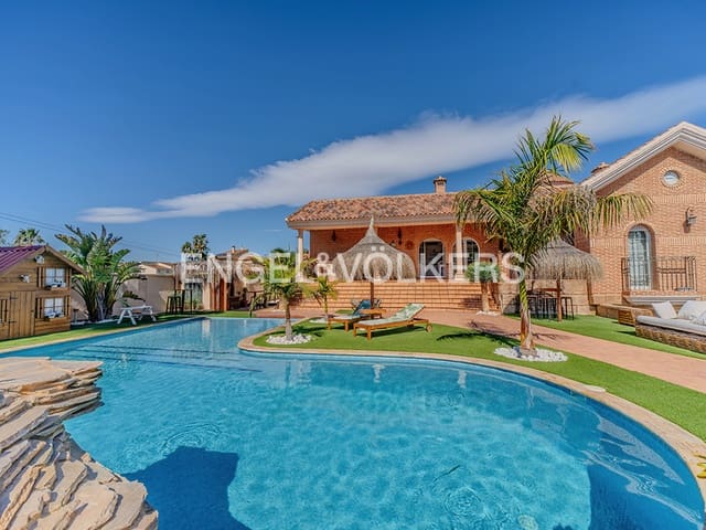 4 quarto Moradia para venda em San Vicente / Sant Vicent del Raspeig com piscina garagem - 1 065 000 € (Ref: 9777214)